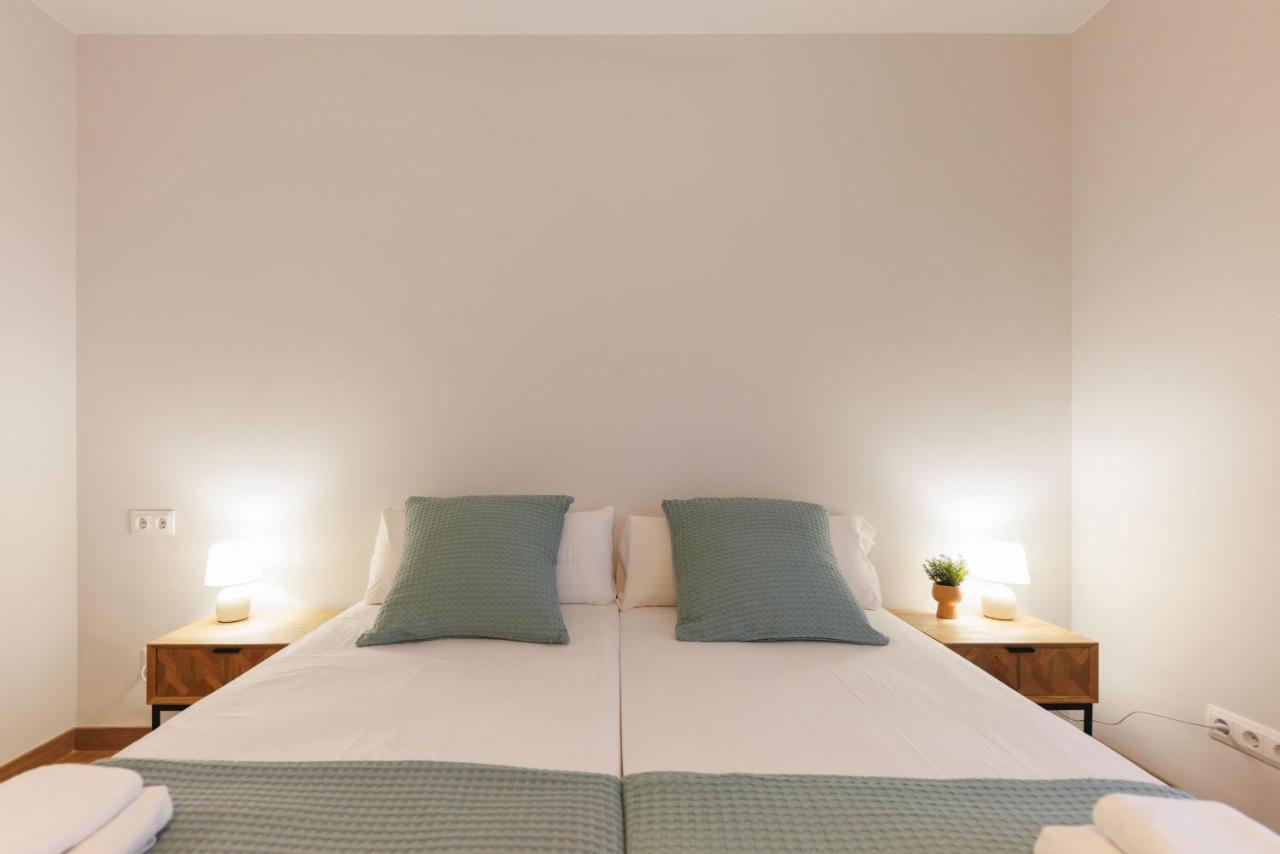 Bravissimo Figuerola, Spacious 3-Bedroom Apartment Χιρόνα Εξωτερικό φωτογραφία