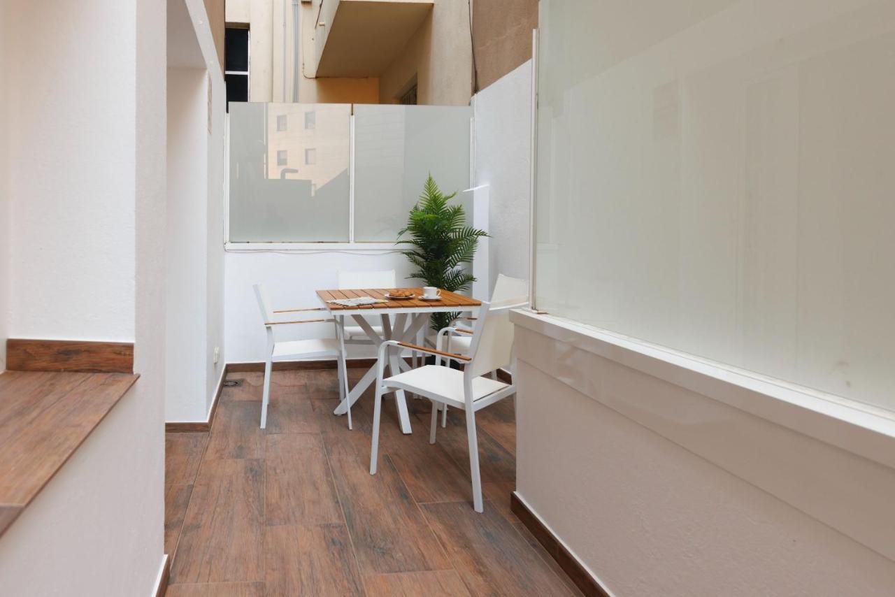 Bravissimo Figuerola, Spacious 3-Bedroom Apartment Χιρόνα Εξωτερικό φωτογραφία