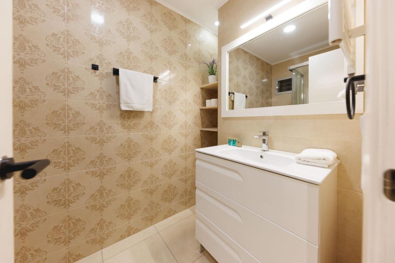 Bravissimo Figuerola, Spacious 3-Bedroom Apartment Χιρόνα Εξωτερικό φωτογραφία