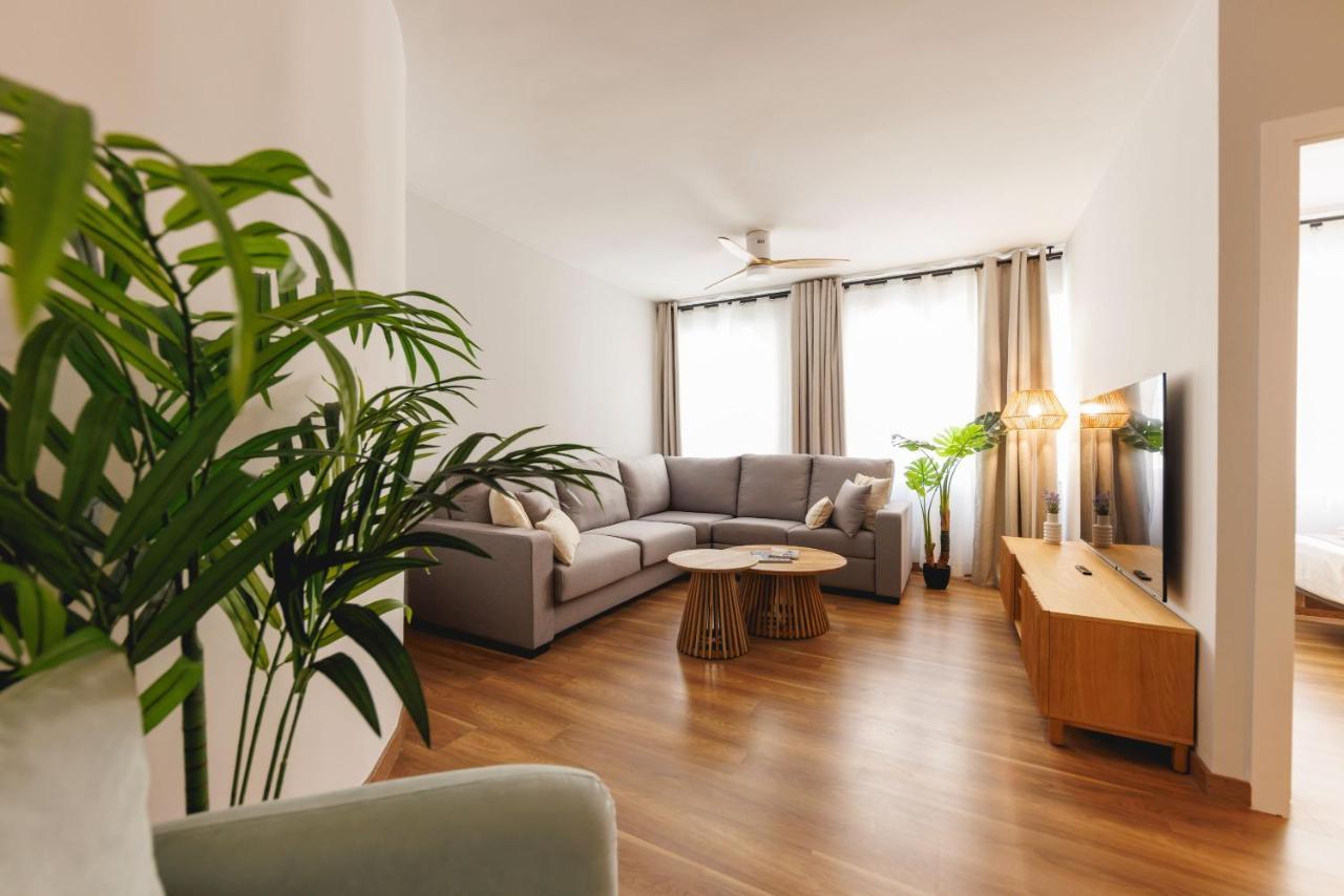 Bravissimo Figuerola, Spacious 3-Bedroom Apartment Χιρόνα Εξωτερικό φωτογραφία