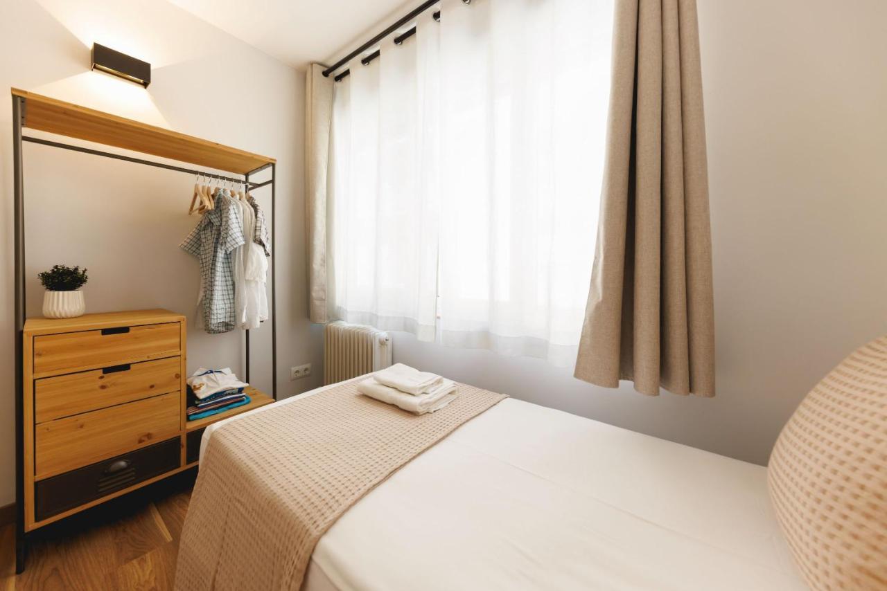 Bravissimo Figuerola, Spacious 3-Bedroom Apartment Χιρόνα Εξωτερικό φωτογραφία