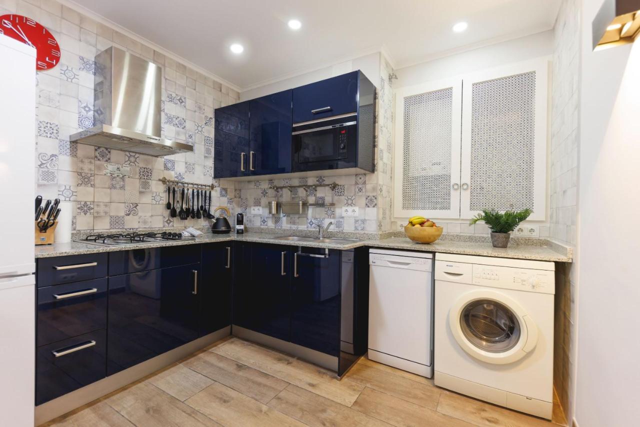 Bravissimo Figuerola, Spacious 3-Bedroom Apartment Χιρόνα Εξωτερικό φωτογραφία